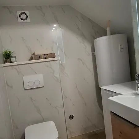 Apartment President By Guide